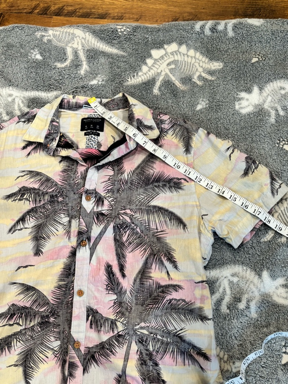 Denim & Flower Pink and Beige Palm Print Short Sleeve Button-Down Slim Fit - Picture 8 of 8
